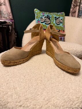 Gaimo Obi Suede Wedge Espadrilles